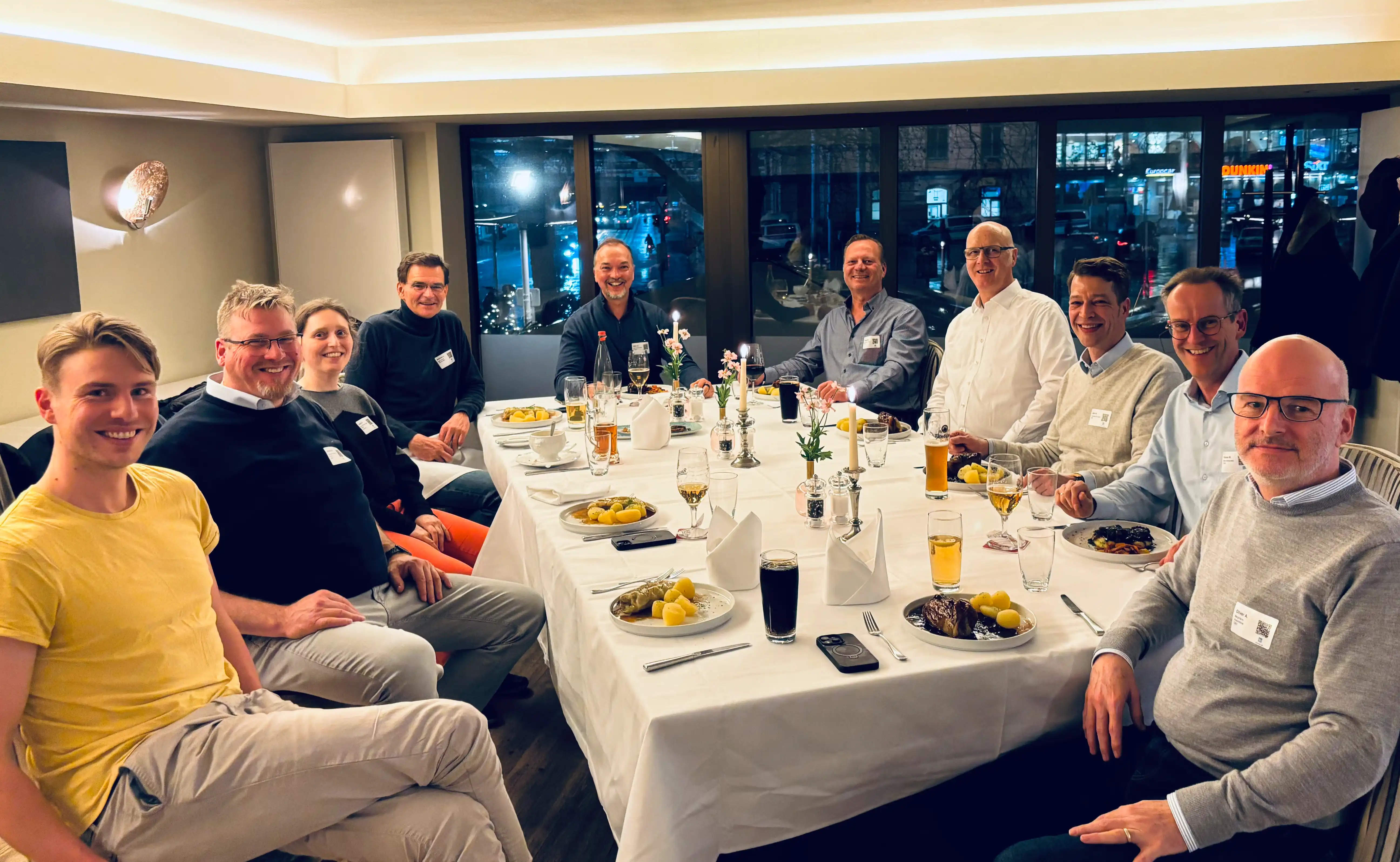 Chef ohne Macht: Die Scheinfreiheit des angestellten CEOs Eventfoto